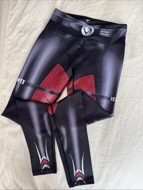 Violate the Dress Code Widow Maker Leggings